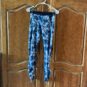 Lululemon leggings with pockets